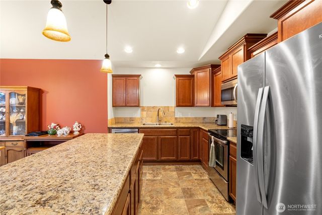 93 McDonald Creek Lane, Elma, WA 98541