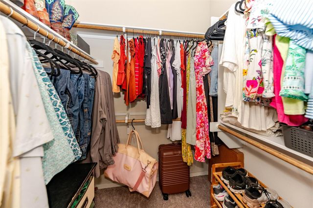 303 Schuyerville DR, Elgin, TX 78621