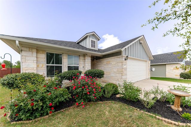 303 Schuyerville DR, Elgin, TX 78621