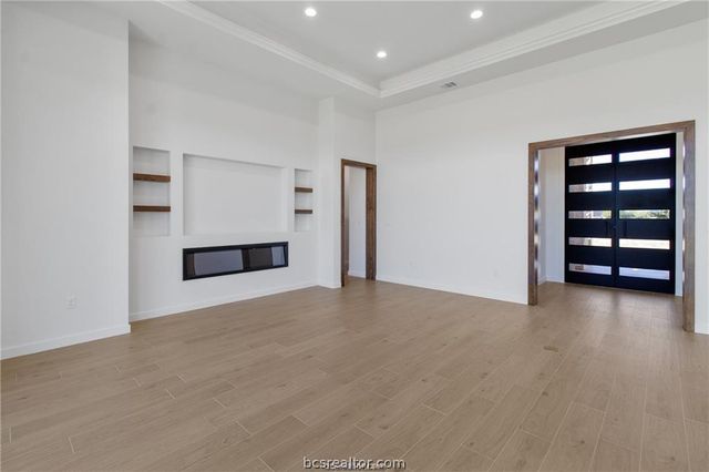 4558 Hicks Lane, College Station, TX 77845