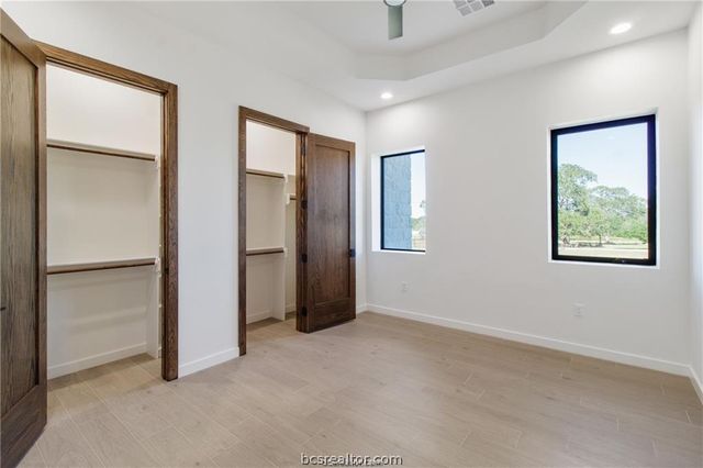 4558 Hicks Lane, College Station, TX 77845