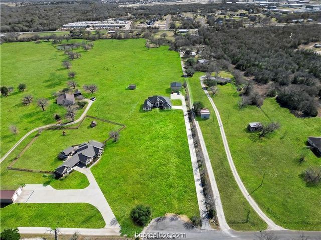 4558 Hicks Lane, College Station, TX 77845