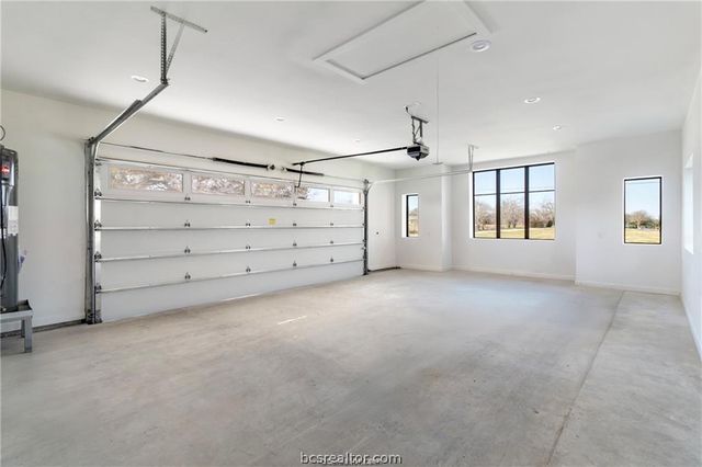 4558 Hicks Lane, College Station, TX 77845