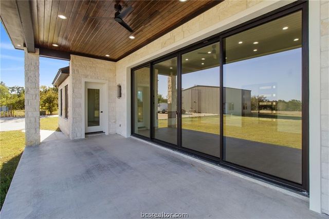 4558 Hicks Lane, College Station, TX 77845