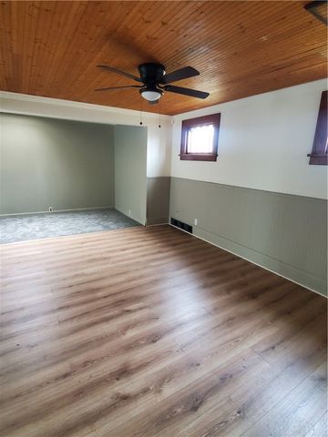 21 Manitou Street, Rochester, NY 14621