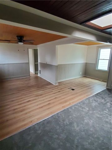 21 Manitou Street, Rochester, NY 14621