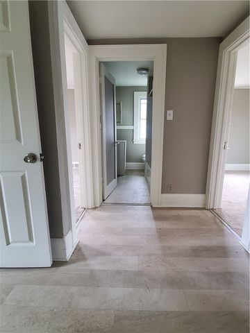 21 Manitou Street, Rochester, NY 14621