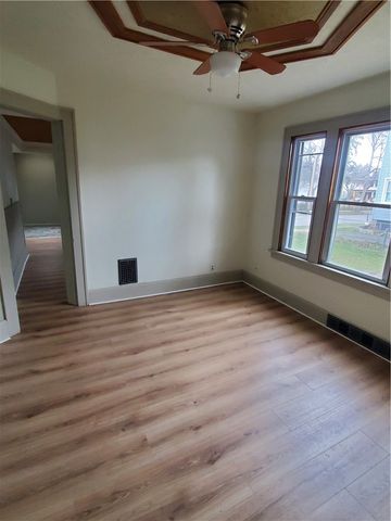 21 Manitou Street, Rochester, NY 14621