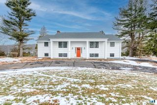330 Coleman Road, Middletown, CT 06457