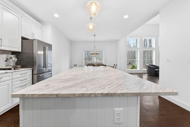 7387 Grafton Lane, Galena, OH 43021