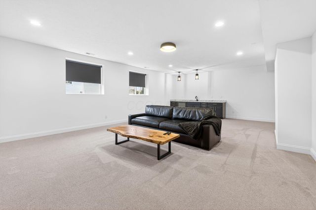 7387 Grafton Lane, Galena, OH 43021