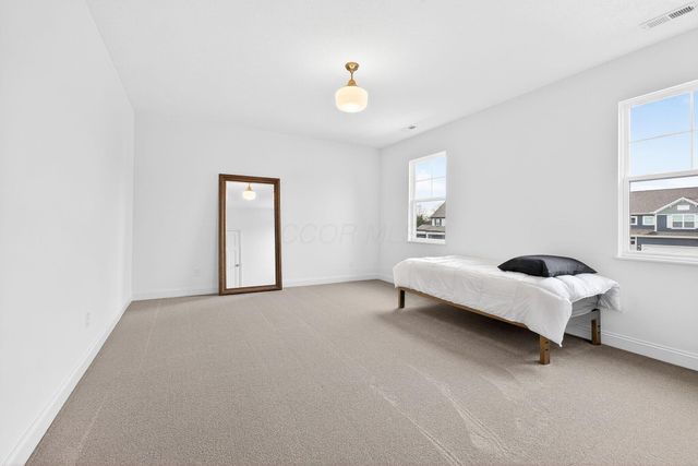 7387 Grafton Lane, Galena, OH 43021