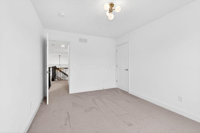 7387 Grafton Lane, Galena, OH 43021