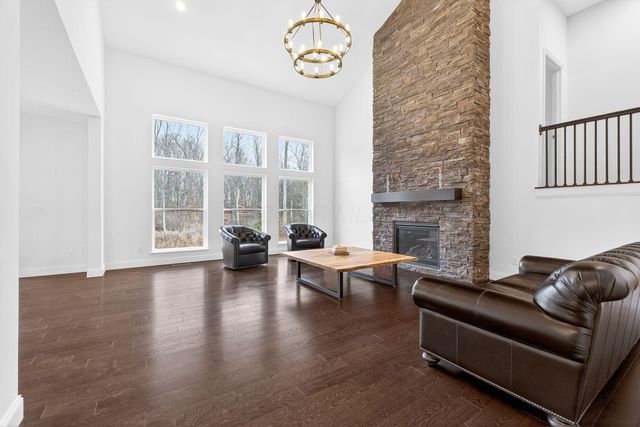 7387 Grafton Lane, Galena, OH 43021