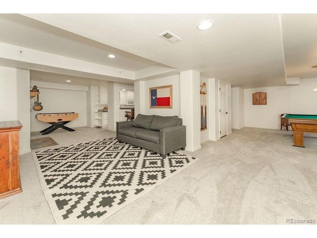 6052 S Andes Cir, Aurora, CO 80016