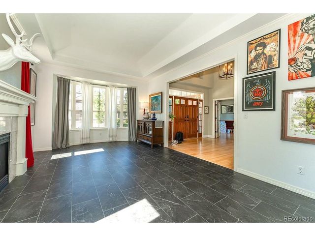 6052 S Andes Cir, Aurora, CO 80016