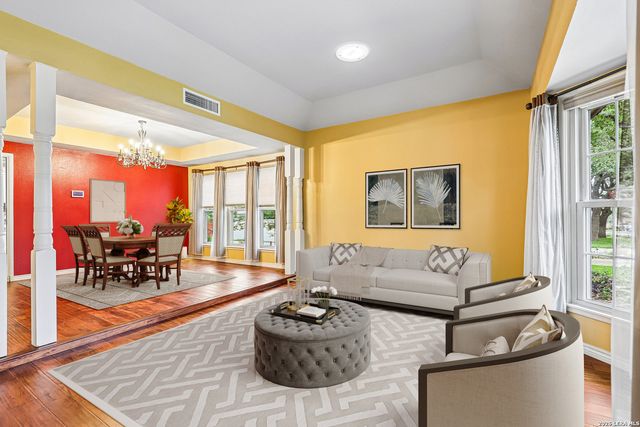 1731 ROYAL CRESCENT ST, San Antonio, TX 78231