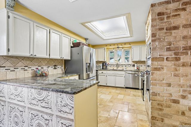 1731 ROYAL CRESCENT ST, San Antonio, TX 78231