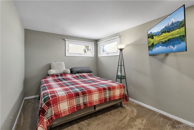 5 Nadine Drive, Cheektowaga, NY 14225