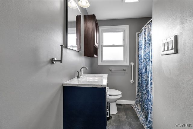 5 Nadine Drive, Cheektowaga, NY 14225