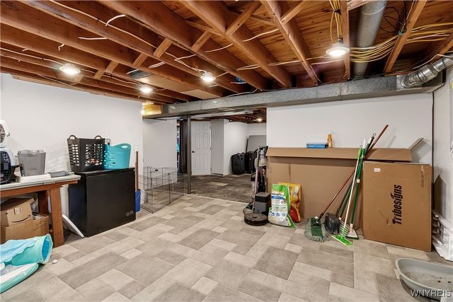 5 Nadine Drive, Cheektowaga, NY 14225