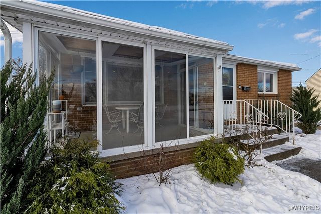 5 Nadine Drive, Cheektowaga, NY 14225