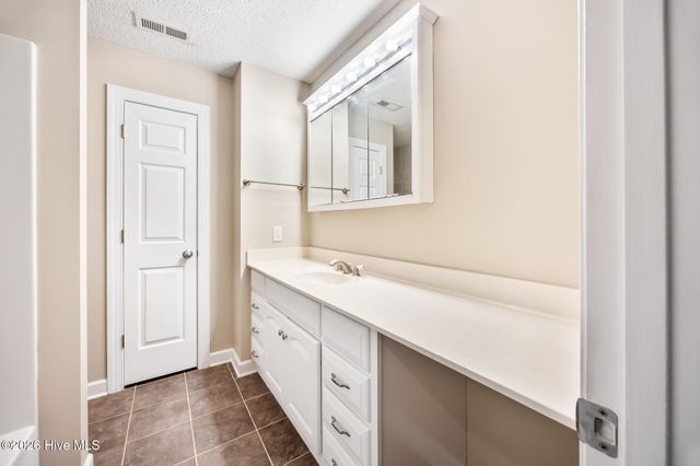 105 Ritter Drive, West End, NC 27376