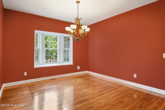 105 Ritter Drive, West End, NC 27376