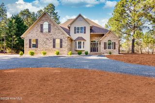 105 Ritter Drive, West End, NC 27376