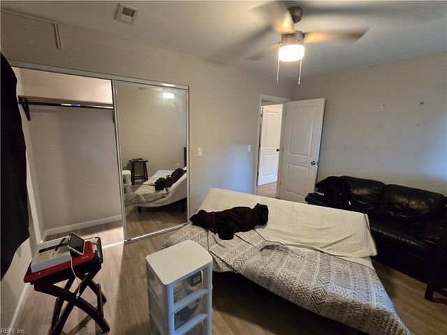 1212 Shell RD, Hampton, VA 23661