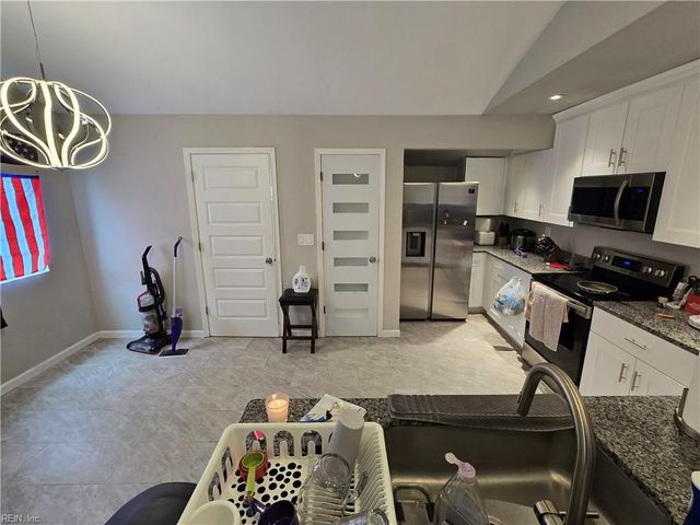 1212 Shell RD, Hampton, VA 23661