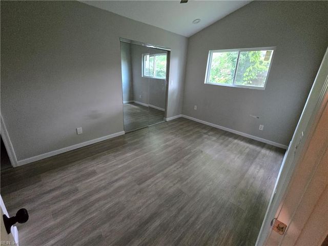 1212 Shell RD, Hampton, VA 23661