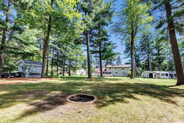 433 FAIRVIEW WAY, Shawano, WI 54166