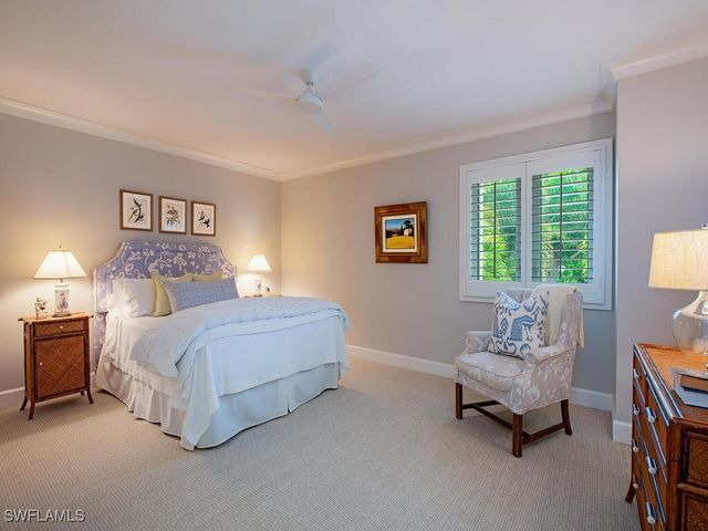 32 Las Brisas WAY 33, Naples, FL 34108