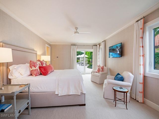 32 Las Brisas WAY 33, Naples, FL 34108