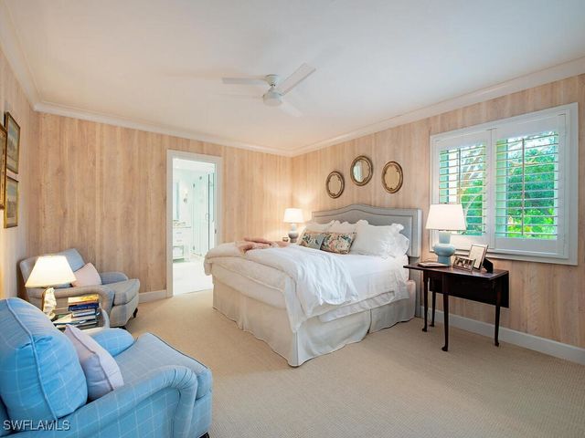 32 Las Brisas WAY 33, Naples, FL 34108