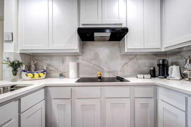 6168 Jereme Trail, Dallas, TX 75252