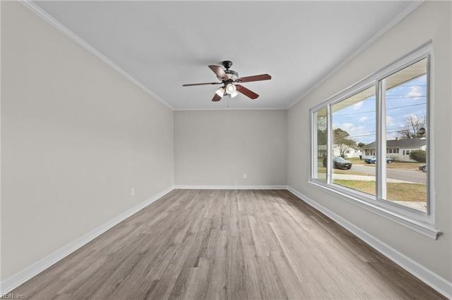 5512 Aurora DR, Virginia Beach, VA 23455