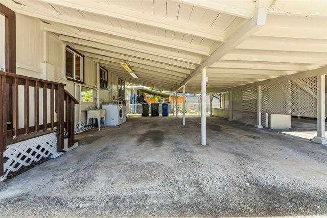 739 Kahoa Drive, Kailua, HI 96734