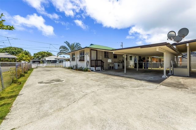 739 Kahoa Drive, Kailua, HI 96734