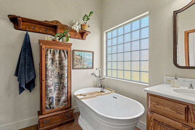 310 N Kentucky, Wichita, KS 67235