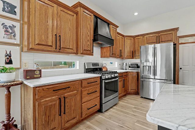 310 N Kentucky, Wichita, KS 67235