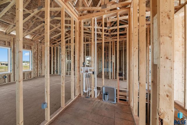 909 Sundance St Street, Valley Springs, SD 57068