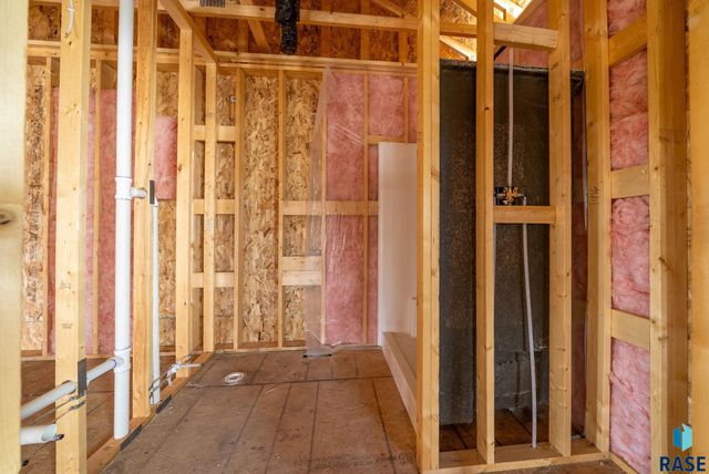 909 Sundance St Street, Valley Springs, SD 57068