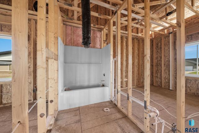 909 Sundance St Street, Valley Springs, SD 57068