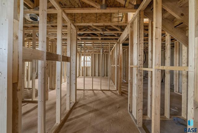 909 Sundance St Street, Valley Springs, SD 57068