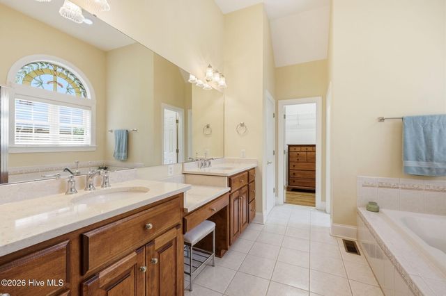206 Appomattox Lane, Chocowinity, NC 27817