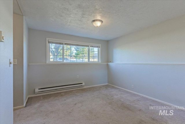 1965 A Butte St, Pocatello, ID 83201