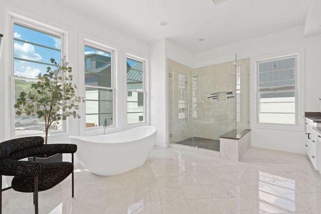 1719 Spyglass DR 6, Austin, TX 78746