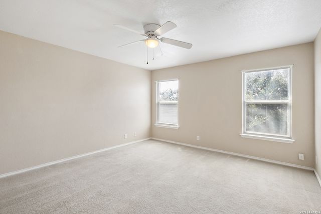 372 COPPER HILL DR, New Braunfels, TX 78130